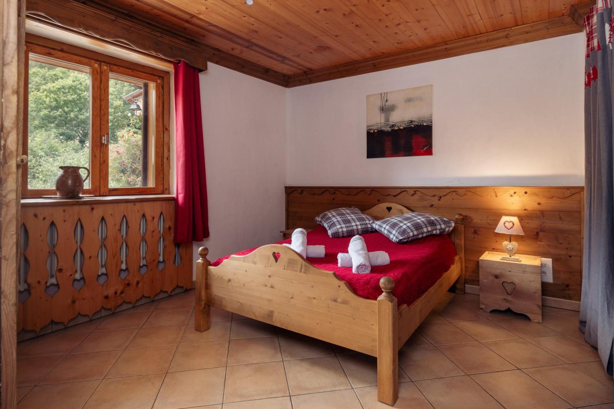 La Maison Des Cerries Hautecour  Exteriér fotografie