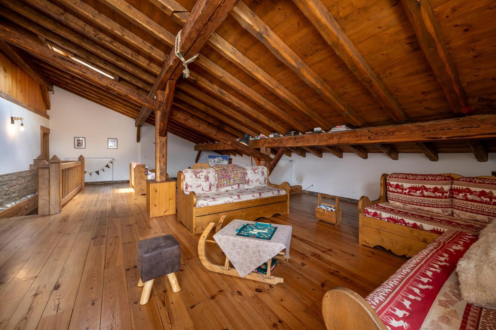 La Maison Des Cerries Hautecour  Exteriér fotografie